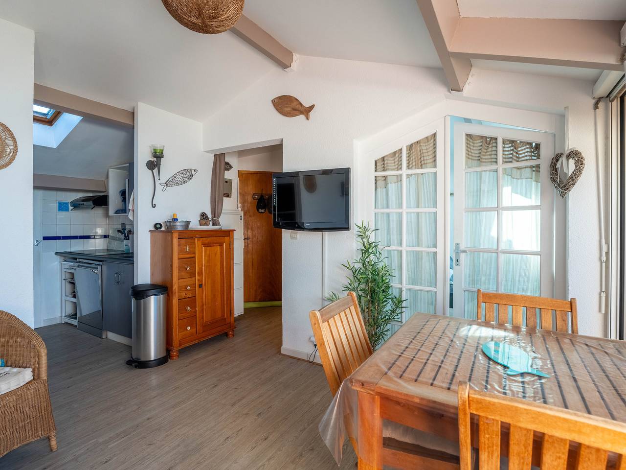 Apartamento entero, Apartamento para 6 personas en Mimizan con parking, balcón y local para bicicletas in Mimizan Plage, Mimizan