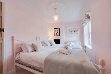 Holiday Home for 4 People in Holt, Norfolk, Photo 2