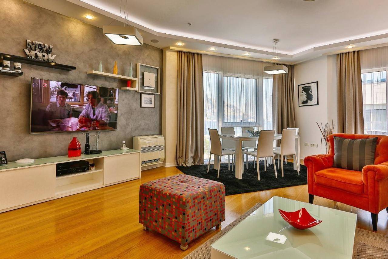 Hel leilighet, Apartment with Sea View in Budva, Opština Budva
