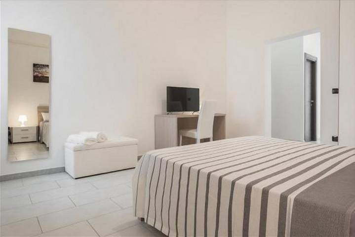 Appartamento intero, GuestHost - Central & Comfy Apartment with Balcony in Bari, Provincia di Bari