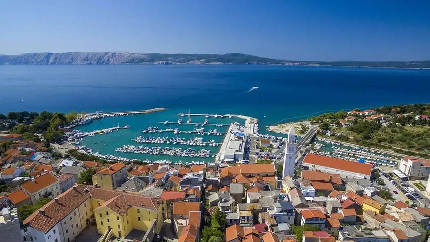 Location de vacances pour 9 personnes, avec terrasse à Novi Vinodolski - 4