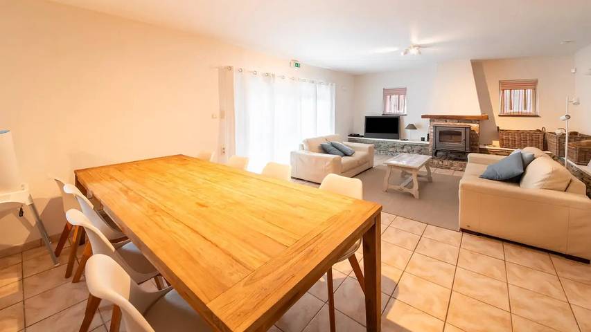 Location de vacances pour 15 personnes, avec jardin, animaux acceptés à Vresse-sur-Semois - 3