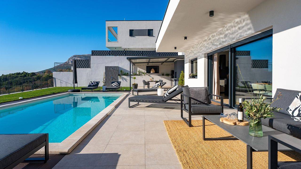 Villa für 6 Personen (104 m²) in Klis in Klis, Split-Dalmatien