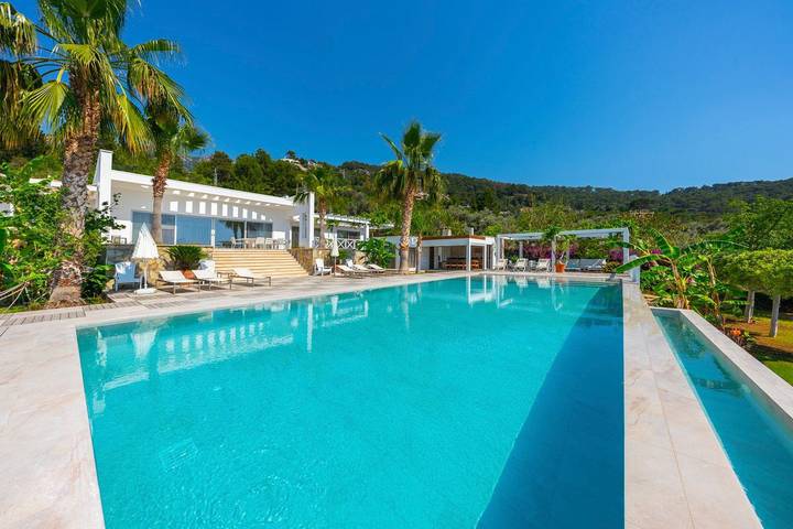 Chalet para 10 personas, con terraza y jardín - 1