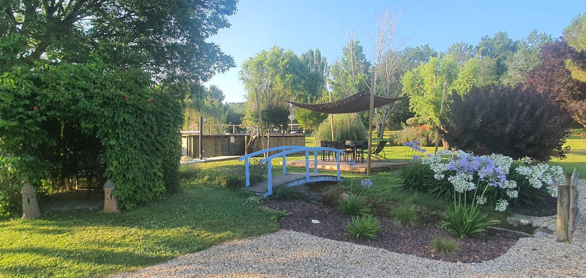 Le Carré Pourpre, chambres d'hôtes de charme - Chambre de charme Montaigne in Montcaret, Périgord Pourpre