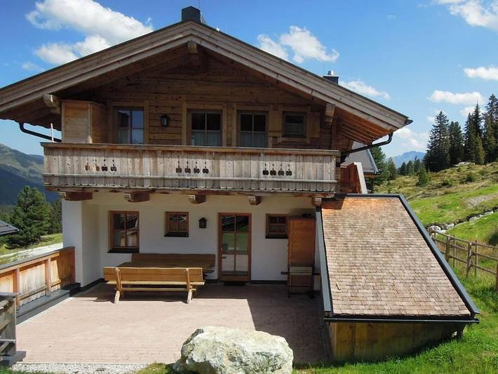Ferienhaus für 12 Personen, mit Terrasse und Sauna
