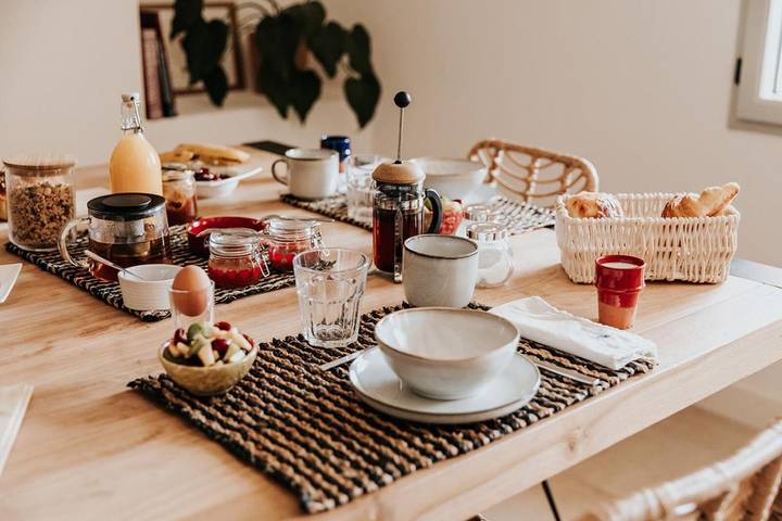 Location de vacances pour 2 personnes, avec jardin ainsi que terrasse et piscine à Lussac - 4