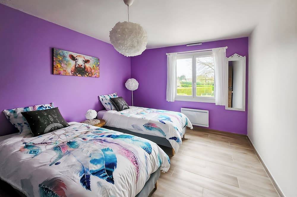 Villa L'Isachrist, Calme, Confort, 20' Disneyland in Maisoncelles-en-Brie, Seine-et-Marne