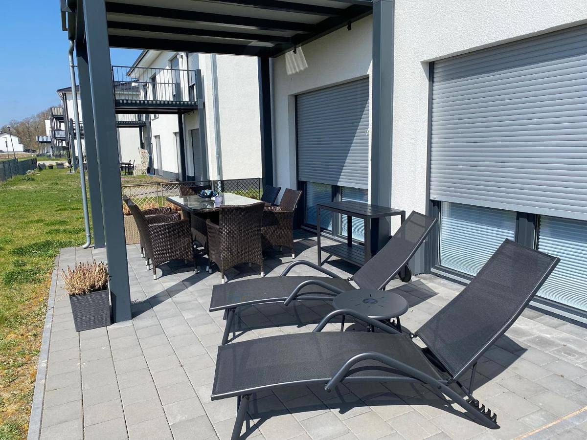 Ganze Wohnung, Two-Bedroom Apartment in Pouch, Muldestausee