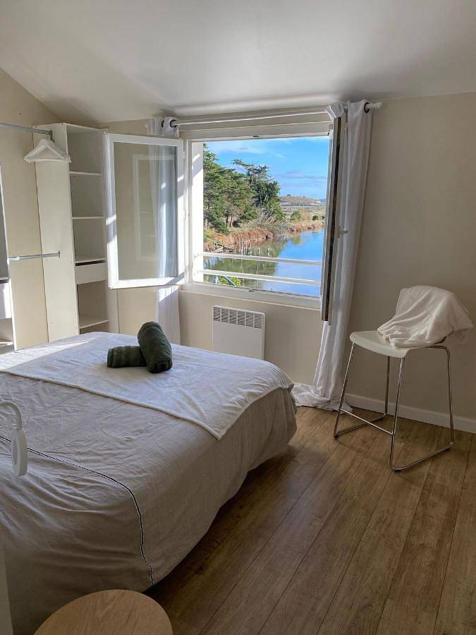 Location de vacances pour 6 personnes, avec terrasse et jardin dans Port de Kercabellec - 4