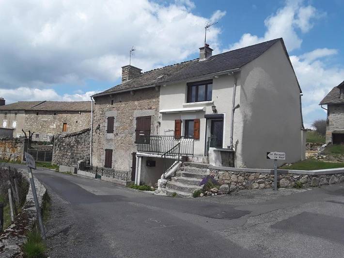 Location de vacances pour 3 personnes, avec Terrasse et Vue dans Javols