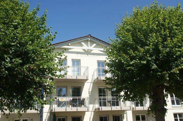 Ferienwohnung für 4 Personen, mit Sauna und Balkon in Graal-Müritz