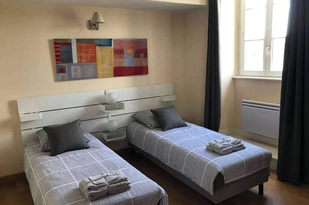 Apartamento entero, Appartement de Charme \"Le Bureau des Armateurs\" in Tréguier, Costa de granito rosa