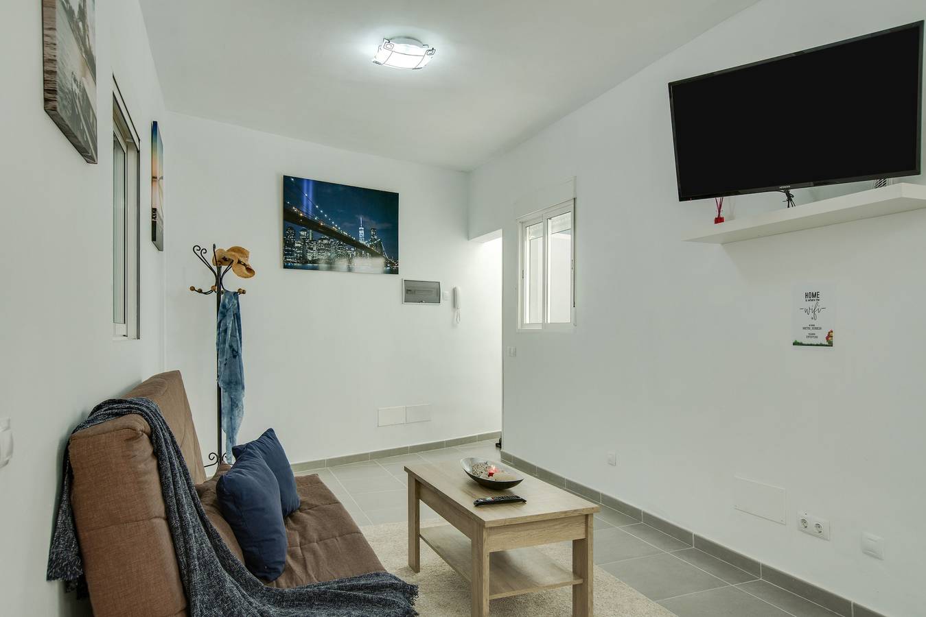Appartement entier, Appartement confortable "2B El Amore" près de la mer avec Wi-Fi et ventilateurs in Vecindario, Santa Lucía de Tirajana