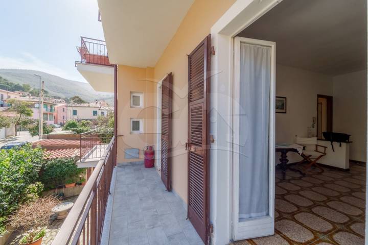 Apartamento vacacional entero, Apartamento de vacaciones para 5 personas con balcón in Marciana Marina, Archipiélago Toscano
