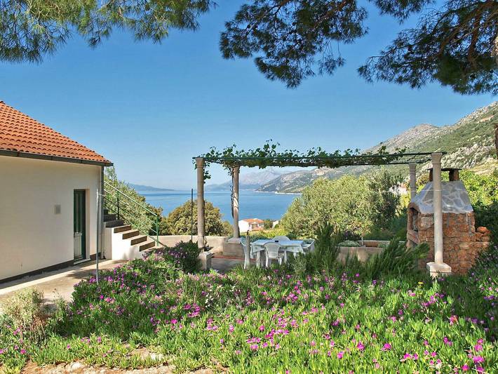 Ferienhaus für 6 Personen, mit Terrasse und Garten auf Peljesac