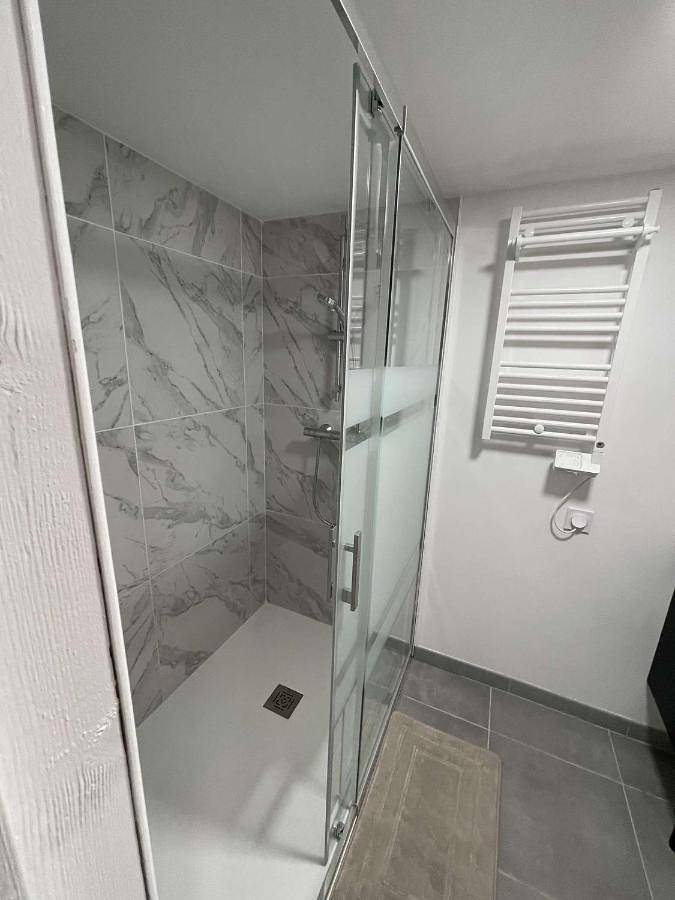 Location de vacances pour 4 personnes, avec jardin ainsi que piscine et vue à Castillon-la-Bataille - 3