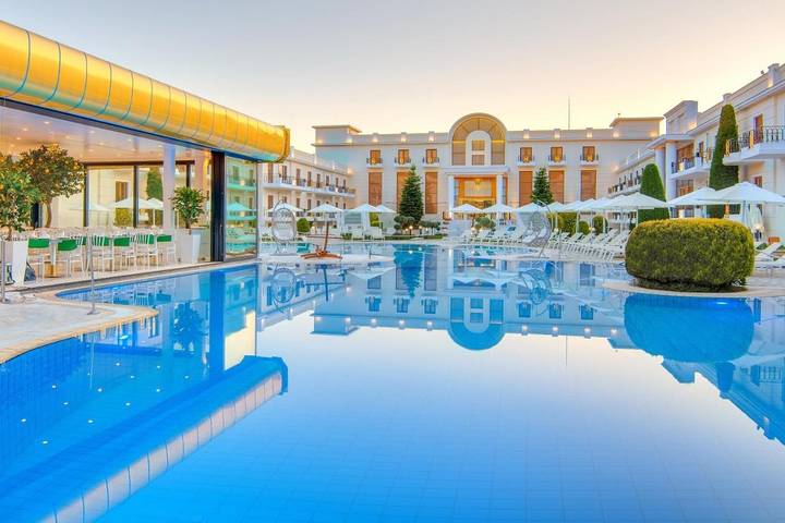 Wynajem wakacyjny dla 3 osób, z Balkon i Jacuzzi oraz Taras i Ogród w Janina regionalna Preweza