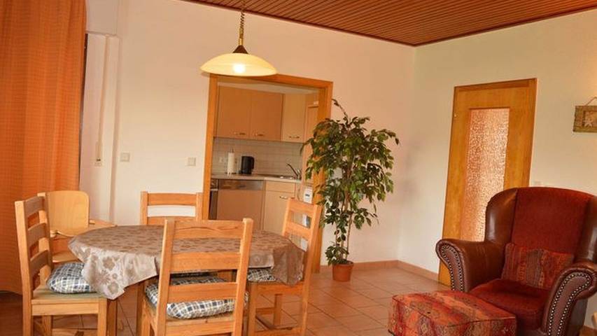 Ferienhaus für 6 Personen, mit Garten in Schillig - 3