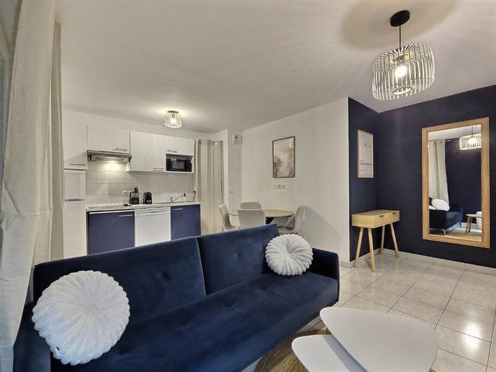 Gîte pour 4 personnes, avec jardin à La Rivière-Saint-Sauveur - 3