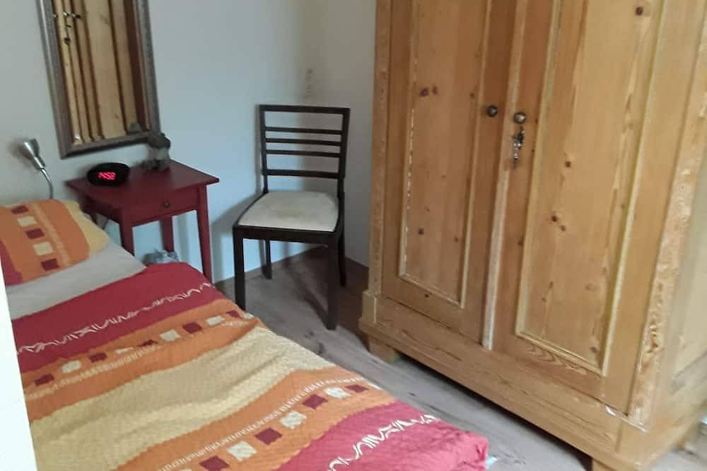 Geheel appartement, Op de zonnige heuvel boven Neuwied am Rhein in Neuwied , Osteifel