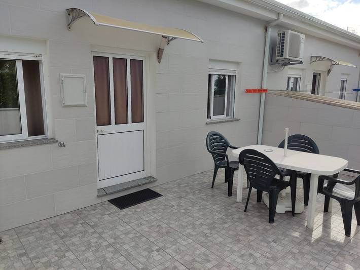 Location de vacances pour 4 personnes, avec jardin dans Marinhas - 2
