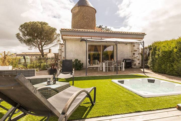 Gîte pour 5 personnes, avec jardin et jacuzzi