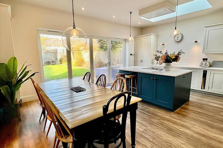Cottage for 7 people, with terrace in Milford-on-Sea