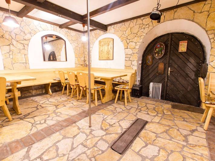 Gîte pour 12 personnes, avec sauna ainsi que jardin et terrasse, adapté aux familles dans Brežice - 3