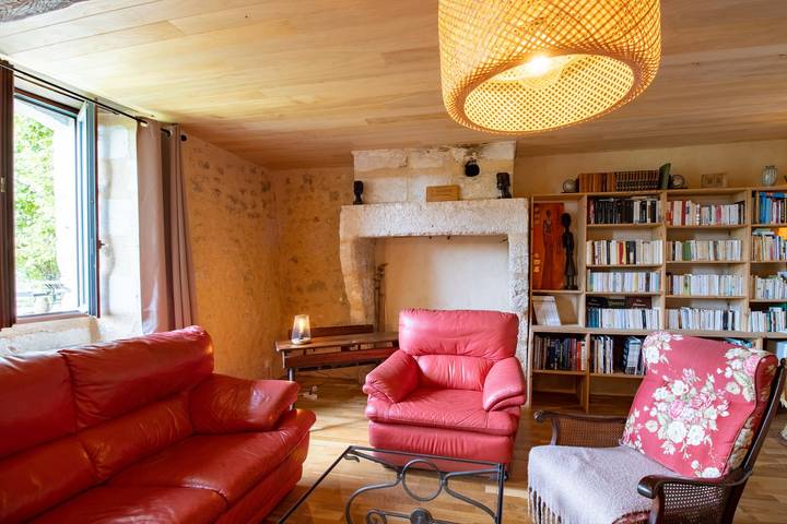 Gîte des Bois du Charme mit Garten – Natur, Ruhe & Familienfreundlichkeit in Chalais (Charente), Charente