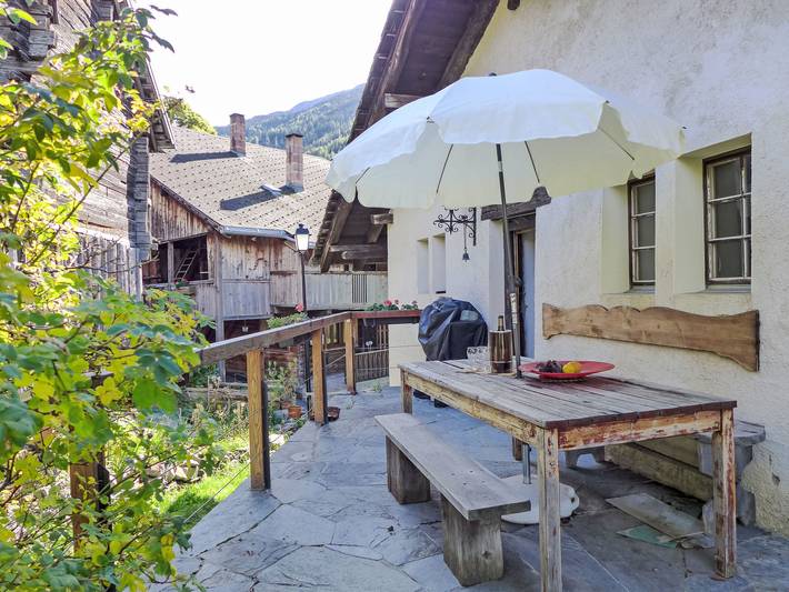 Ganze Wohnung, Zumoberhaus in Bürchen, Walliser Alpen