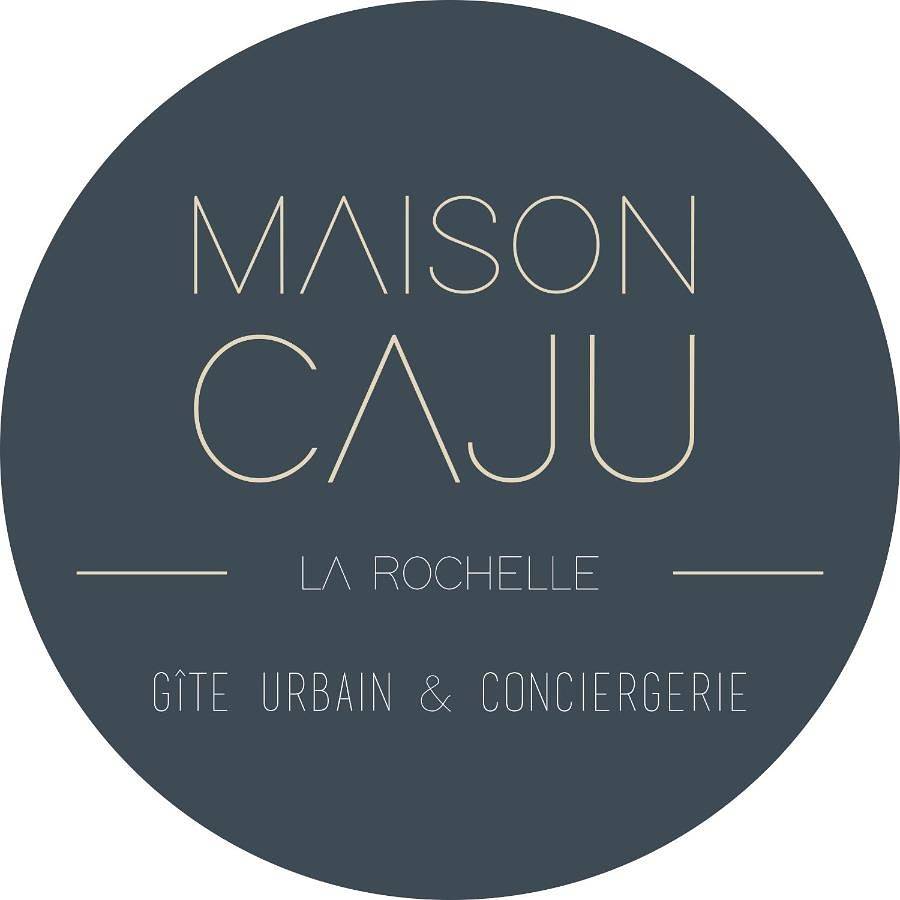 Chambre d’hôte pour 11 personnes avec terrasse in La Rochelle, Région de La Rochelle