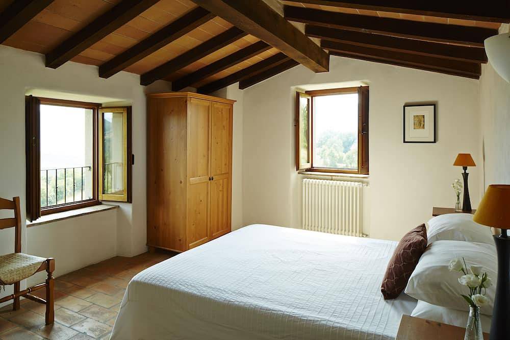 Wunderschön restauriertes toskanisches Bauernhaus - großer Pool & Terrasse, fantastische Aussicht in Caprese Michelangelo, Valtiberina