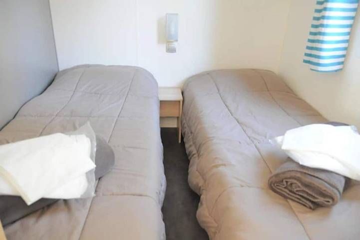 Mobil home pour 4 personnes dans Raguénez - 2