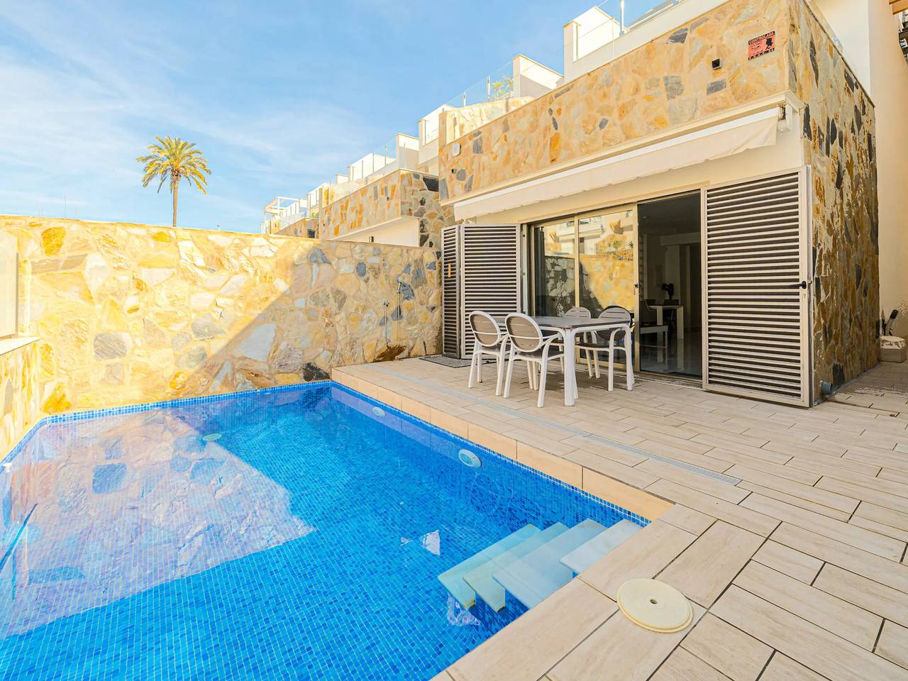 Haus 6 Personen in Pueblo Patricia, Los Alcázares