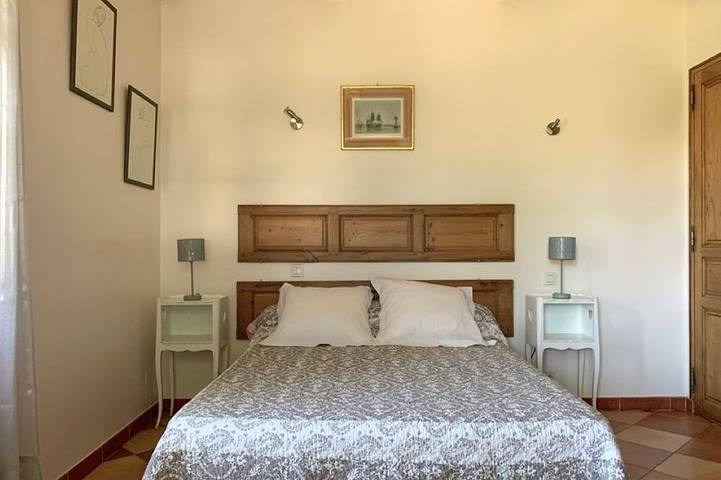 Location de vacances pour 14 personnes, avec terrasse et jardin à Jaujac - 3