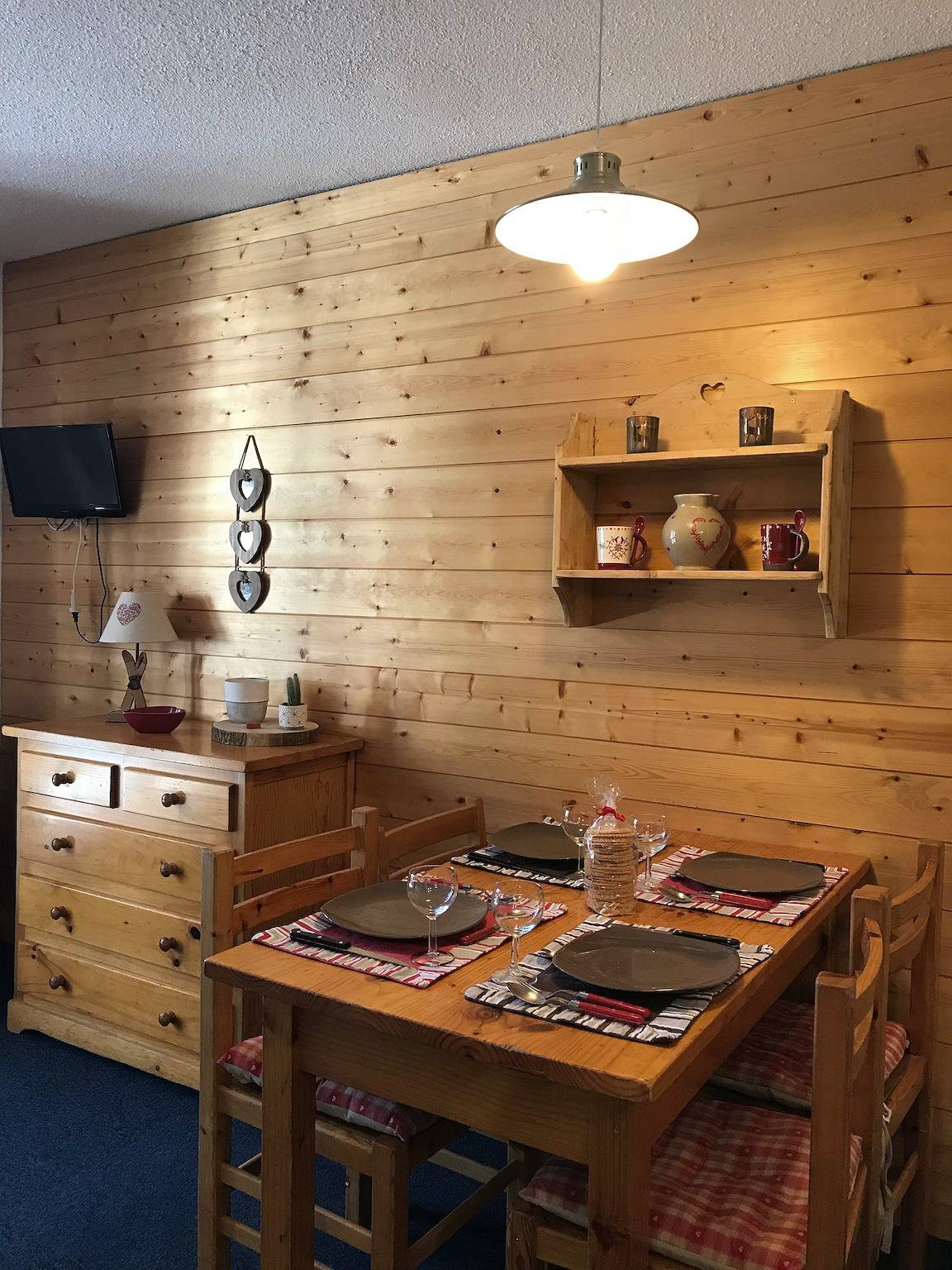 Gehele studio, Studio 'Les 2 Alpes, aan de piste F3' met bergzicht en balkon in Vénosc, Les Deux Alpes