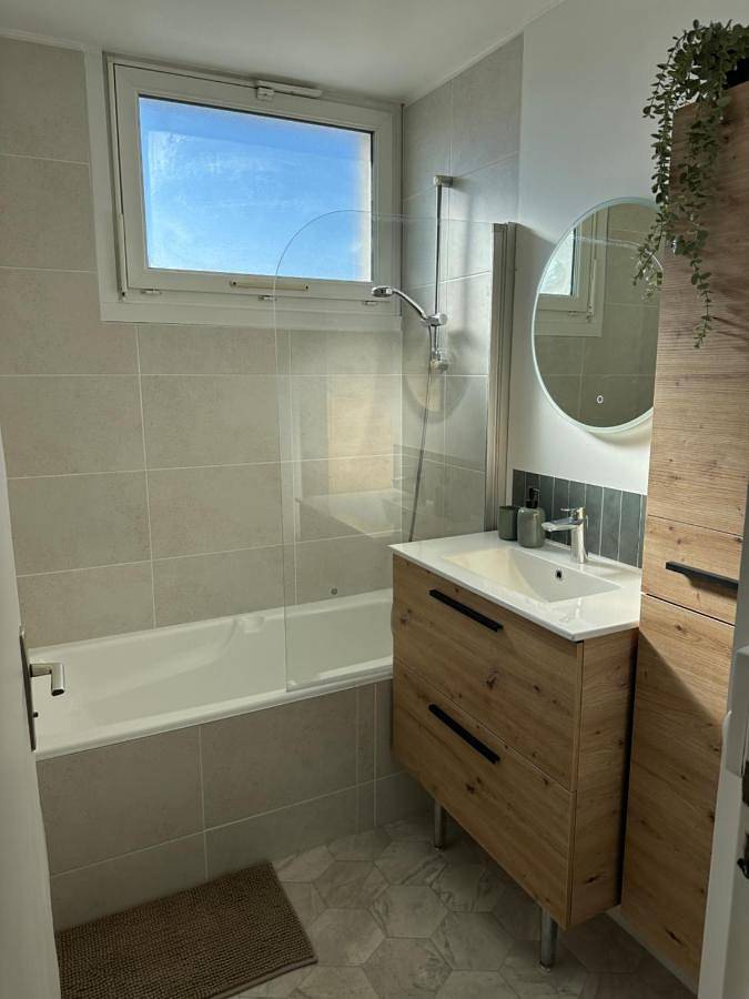 Maison d’hôte pour 2 personnes, avec balcon et vue