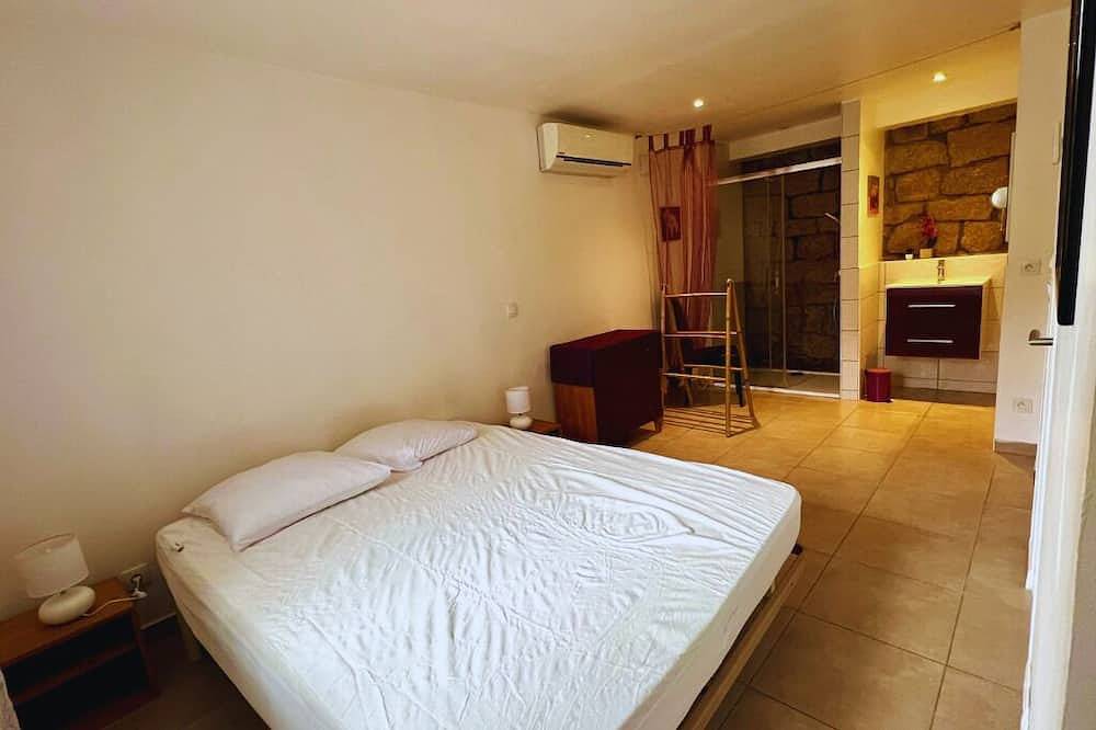 🏡 Spacious new air-conditioned villa - 4 bedrooms - Quiet 4 km from the sea 🌿 in Pianottoli-Caldarello, Sartène und Umgebung