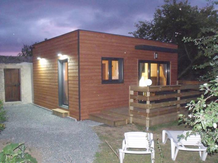 Location de vacances pour 3 personnes, avec vue et jardin à Ver-sur-Mer - 2