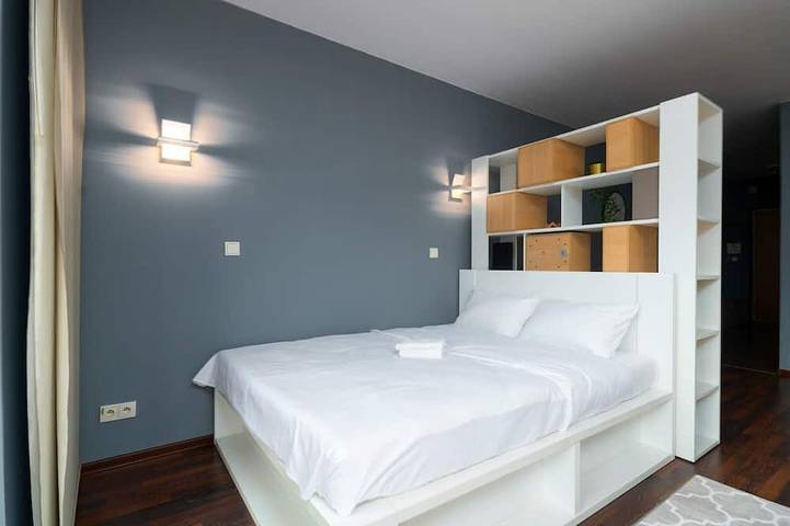Entire apartment, Wyspa Słodowa Serenity Studio in Wrocław, Lower Silesia