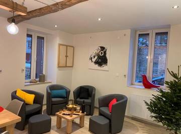 Gîte pour 4 personnes, avec jardin à Charlieu