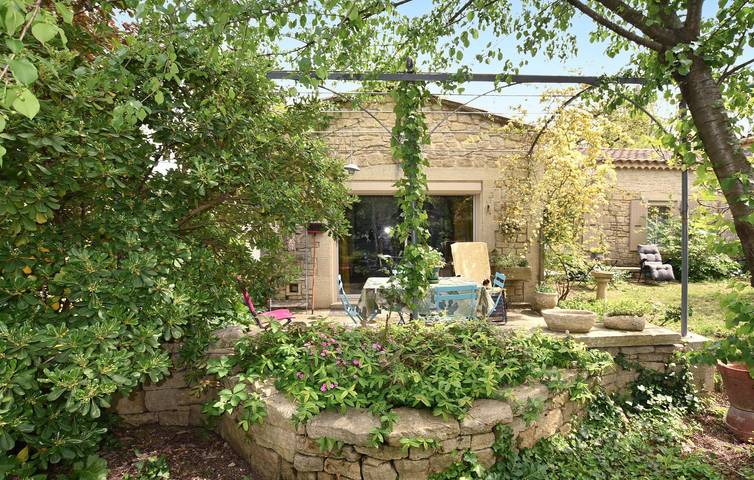 Location de vacances pour 4 personnes, avec terrasse et jardin à Carpentras - 2