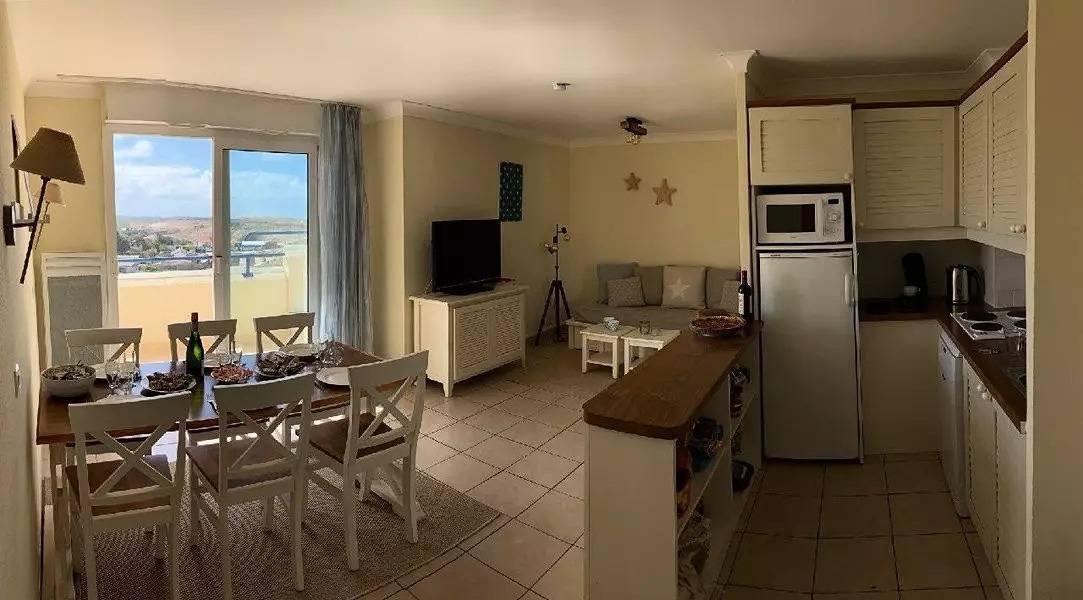 Entire apartment, 6 pers apartment, sea view, Blue Marine residence with swimming pool in Lacanau ocean in Lacanau Ocean, Lacanau