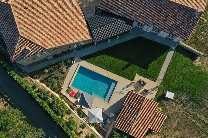 Cottage pour 14 personnes, avec jardin à Gramont