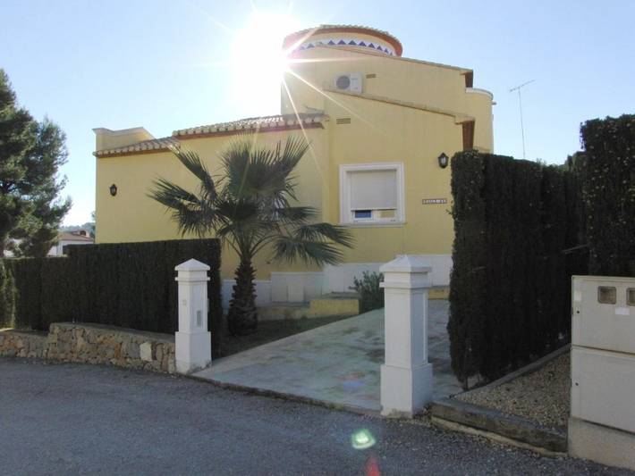 Apartamento de vacaciones para 7 personas, con terraza además de jardín y piscina - 1