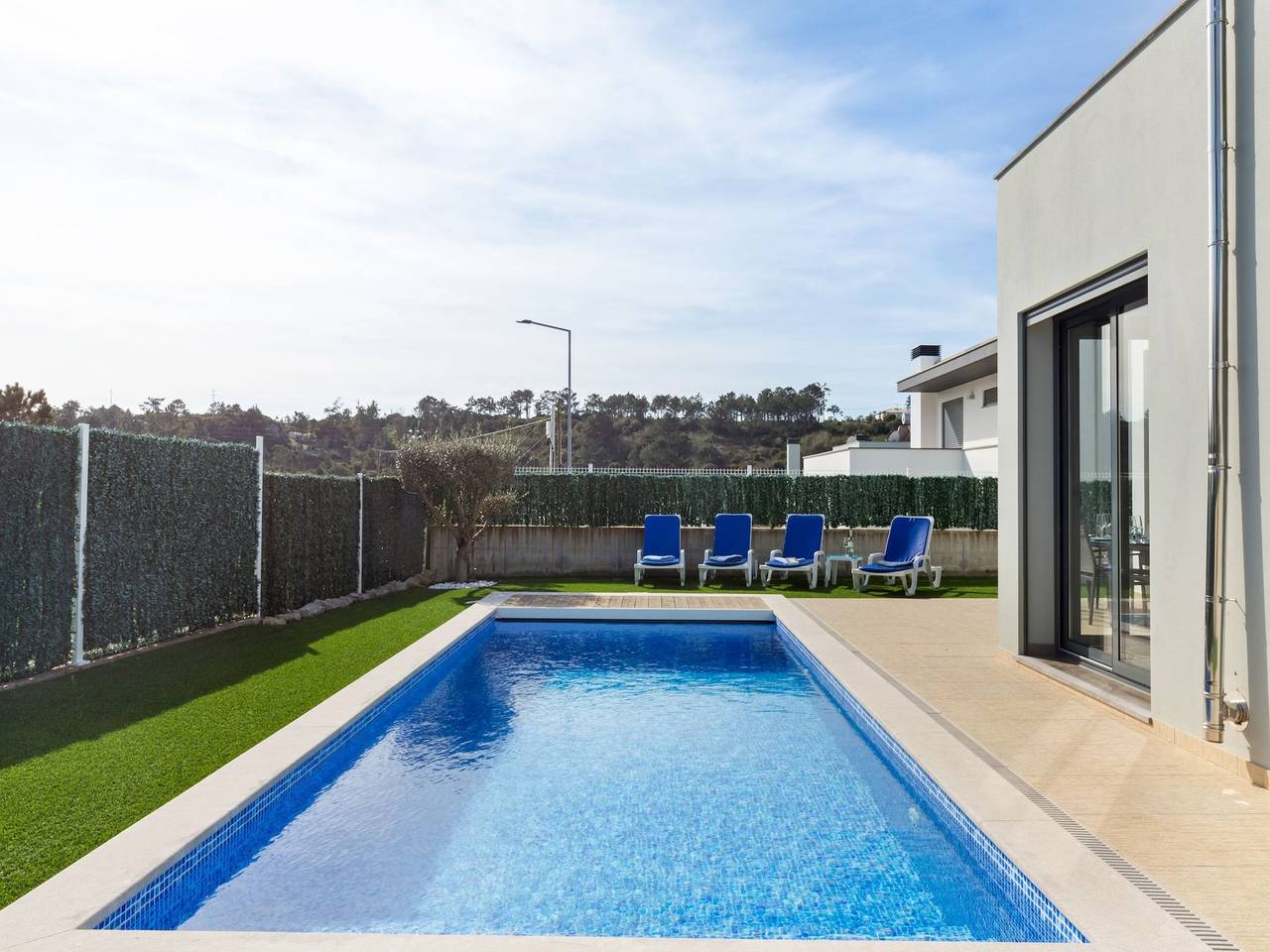 Luxury villa in Foz de Arelho with private swimming pool in Foz do Arelho, Leiria District