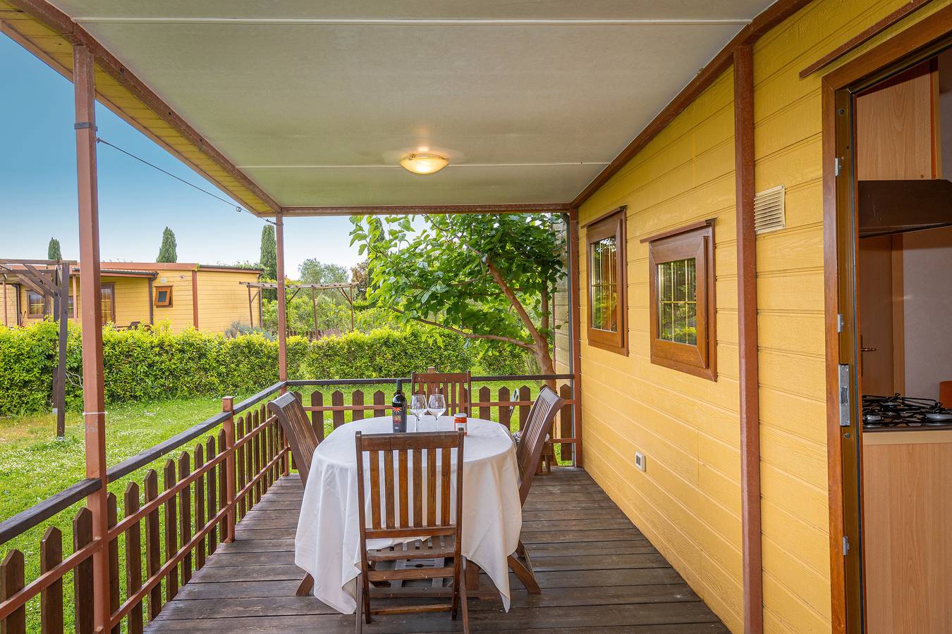 Bungalow 'Stella 2' with Shared Pool, Private Terrace and Air Conditioning in Bibbona, Etruscan Coast