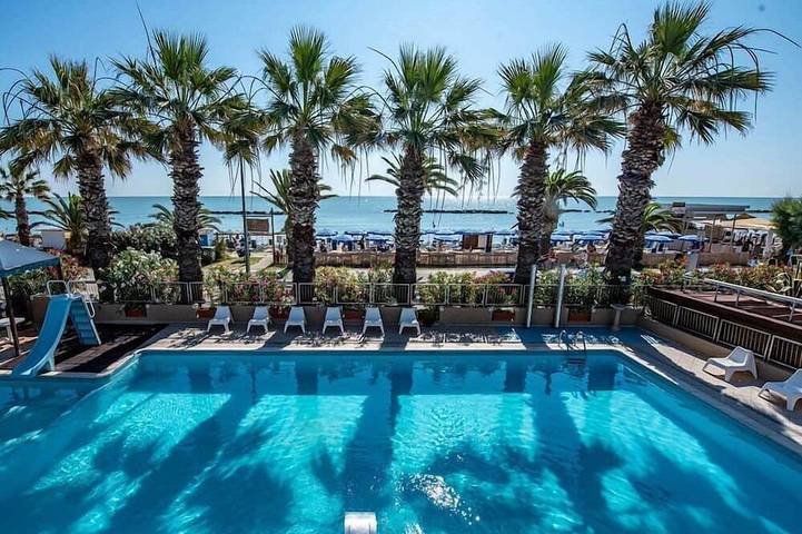 Casa vacanza per 5 persone, con piscina, con animali domestici - 1