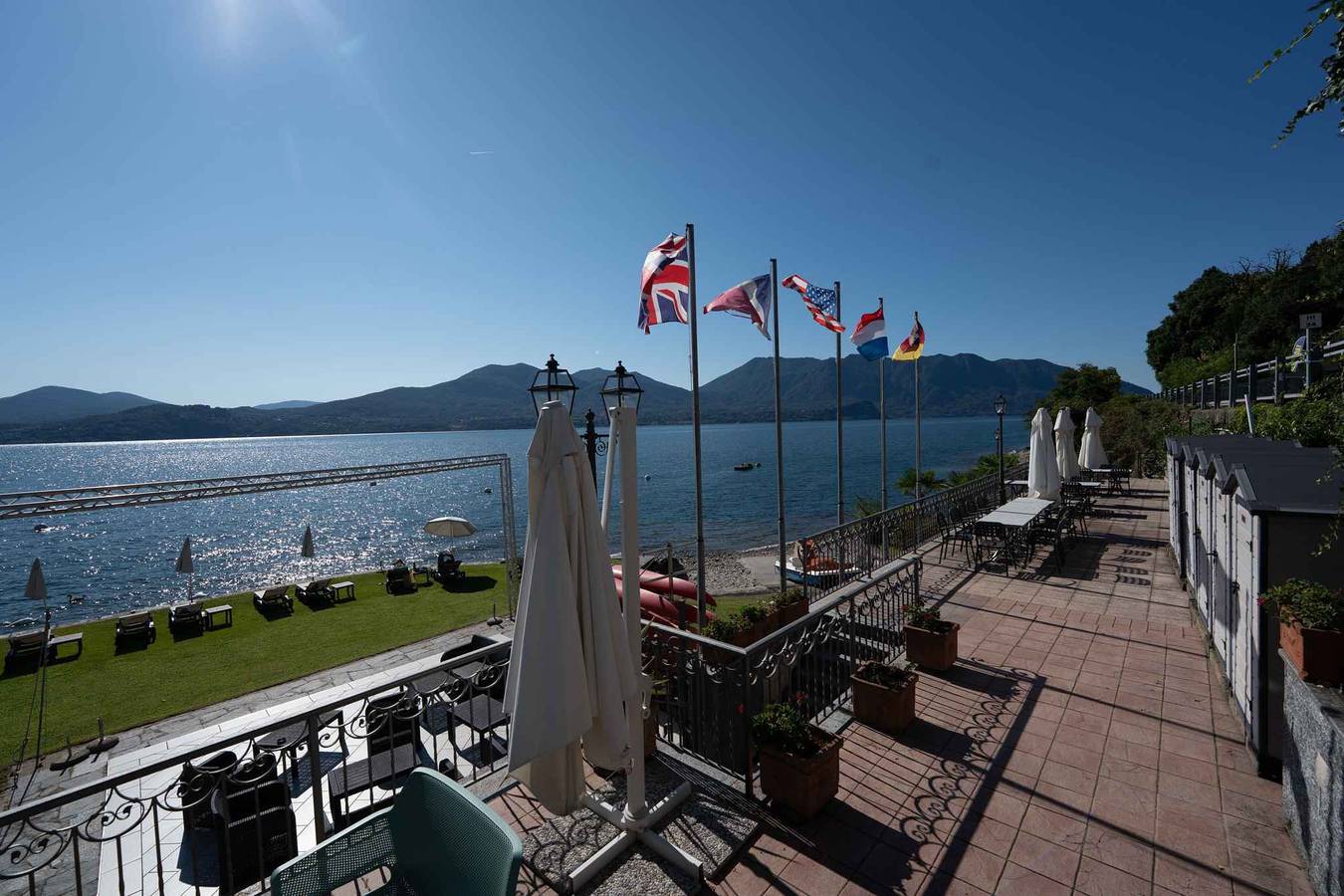 Ganze Ferienwohnung, Ferienwohnung mit Balkon oder Terrasse, Privatstrand und Parkplatz in Oggebbio Gemeinde, Lago Maggiore (Piemont)